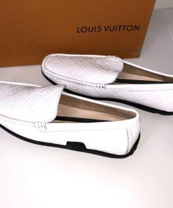 حذاء لويس فيتون أبيض