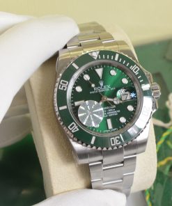 ساعة Rolex ساب مارينر إطار فضي تقليد بأرضية لون أخضر للرجال مقاس 40