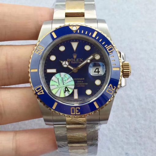 ساعة تقليد Rolex ساب مارينر إطار فضي وذهبي بأرضية لون أزرق للرجال مقاس 40