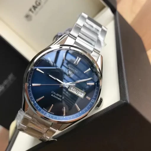 ⁦تقليد ساعة تاغ هوير TAG Heuer بإطار فضي وأرضية بلون أزرق للرجال مقاس 41⁩ - الصورة ⁦4⁩