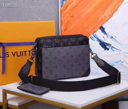 حقيبة Louis Vuitton رجالي