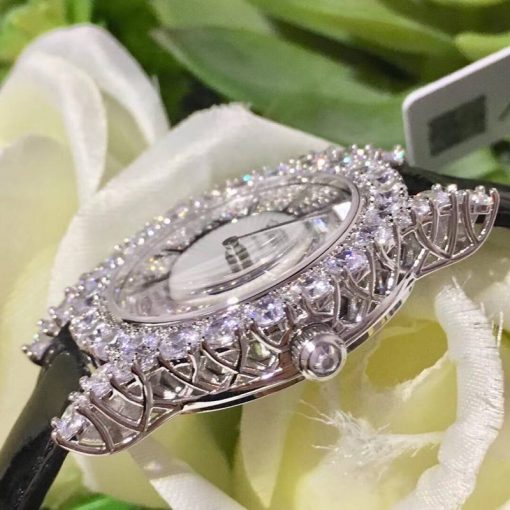 ⁦تقليد ساعة شوبارد Chopard بإطار أسود وأرضية بلون فضي للنساء مقاس 30⁩ - الصورة ⁦15⁩