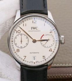 ساعة آي دبليو سي IWC رجالي تقليد بأرضية بيضاء