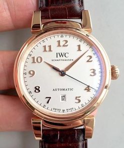 تقليد ساعة IWC بأرضية بيضاء