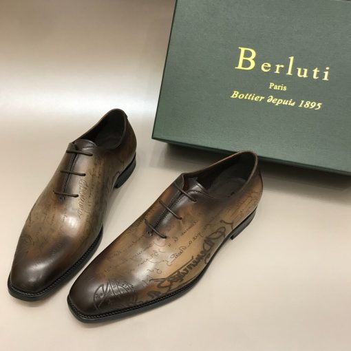 حذاء رسمي Berluti بيرلوتي بلون أسود وبني