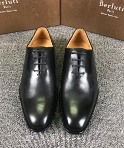 حذاء رسمي رجالي Berluti بلون أسود