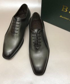 حذاء رسمي بيرلوتي Berluti رائع أسود اللون