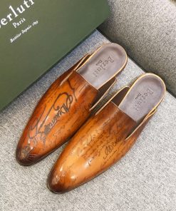 حذاء رسمي Berluti بلون بني متميز