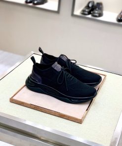 حذاء Berluti بيرلوتي سبور بلون أسود رائع