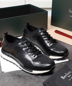 حذاء Berluti بيرلوتي سبور رائع بلون أسود
