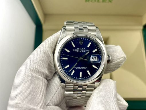 ساعة تقليد Rolex ديت جست بالتاريخ بأرضية زرقاء