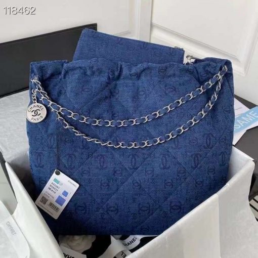 حقيبة نسائية تقليد ماركة شانيل بلون أزرق