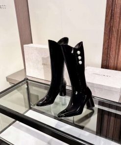 حذاء جيمي شو للنساء بلون أسود