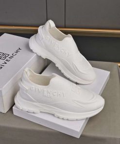 حذاء جيفنشي سبور باللون الأبيض