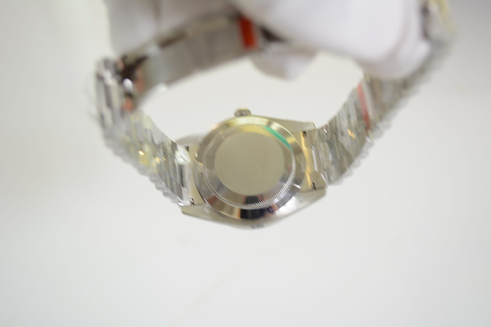 ساعة رولكس داي ديت بالتاريخ والأيام أرضيه لون أبيض للرجال مقاس 40 Rolex - الصورة 11