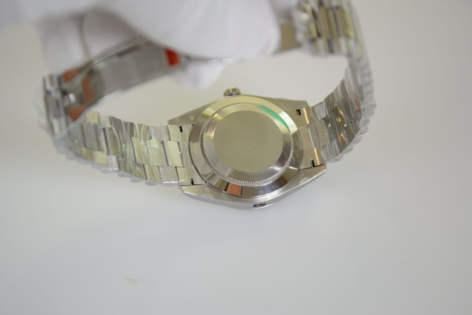 ساعة رولكس داي ديت بالتاريخ والأيام أرضيه لون أبيض للرجال مقاس 40 Rolex - الصورة 13