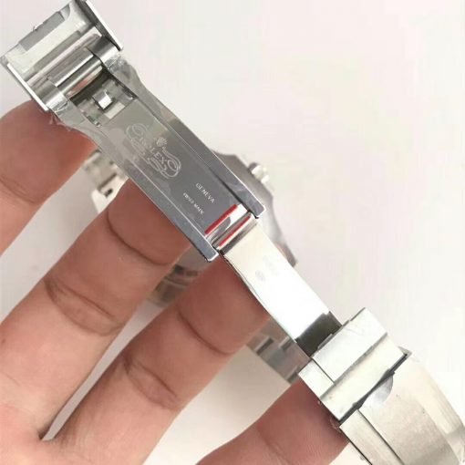 ⁦Rolex تقليد ساعة رولكس ديب سي فضية بأرضية لون أسود للرجال مقاس 44⁩ - الصورة ⁦9⁩