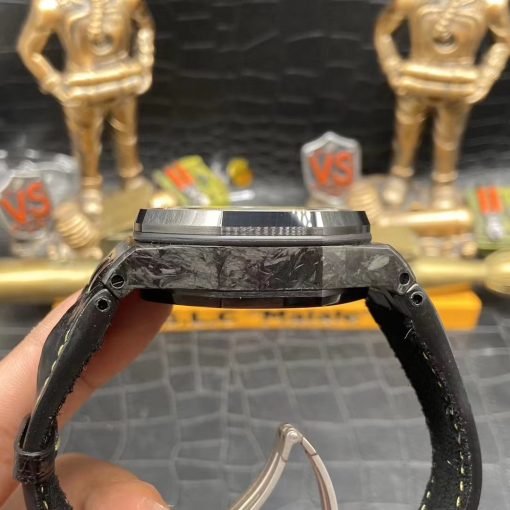 ⁦Audemars Piguet تقليد ساعة اوديمار بيجيه إطار أسود بأرضية لون أسود للرجال مقاس 42⁩ - الصورة ⁦8⁩