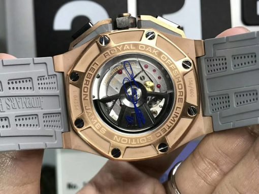 تقليد ساعة Audemars Piguet إطار أبيض بأرضية لون رمادي للرجال مقاس 42
